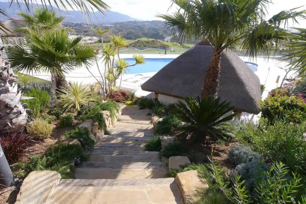 Апартаменты Casa Cerro Azul In La Cala Hills Club Ситио-де-Калаонда Экстерьер фото